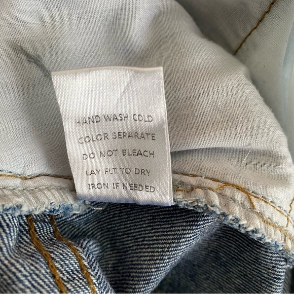 LE Lis Distressed Denim Jean Skirt w/ Fringe Hem Size S - Picture 6 of 7